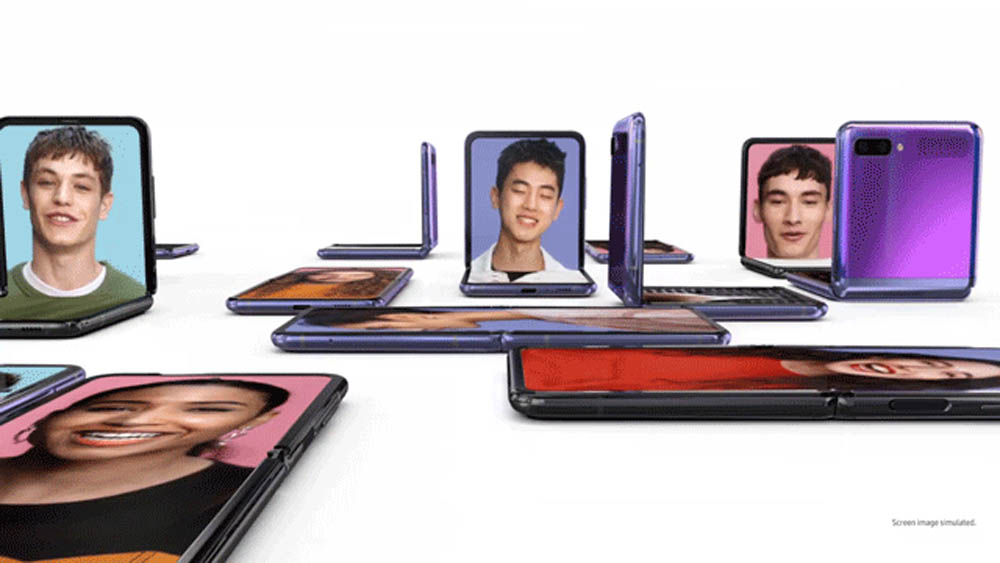 Samsung Galaxy Z Flip is equal parts old school and futuristic-Tech News ,  Firstpost