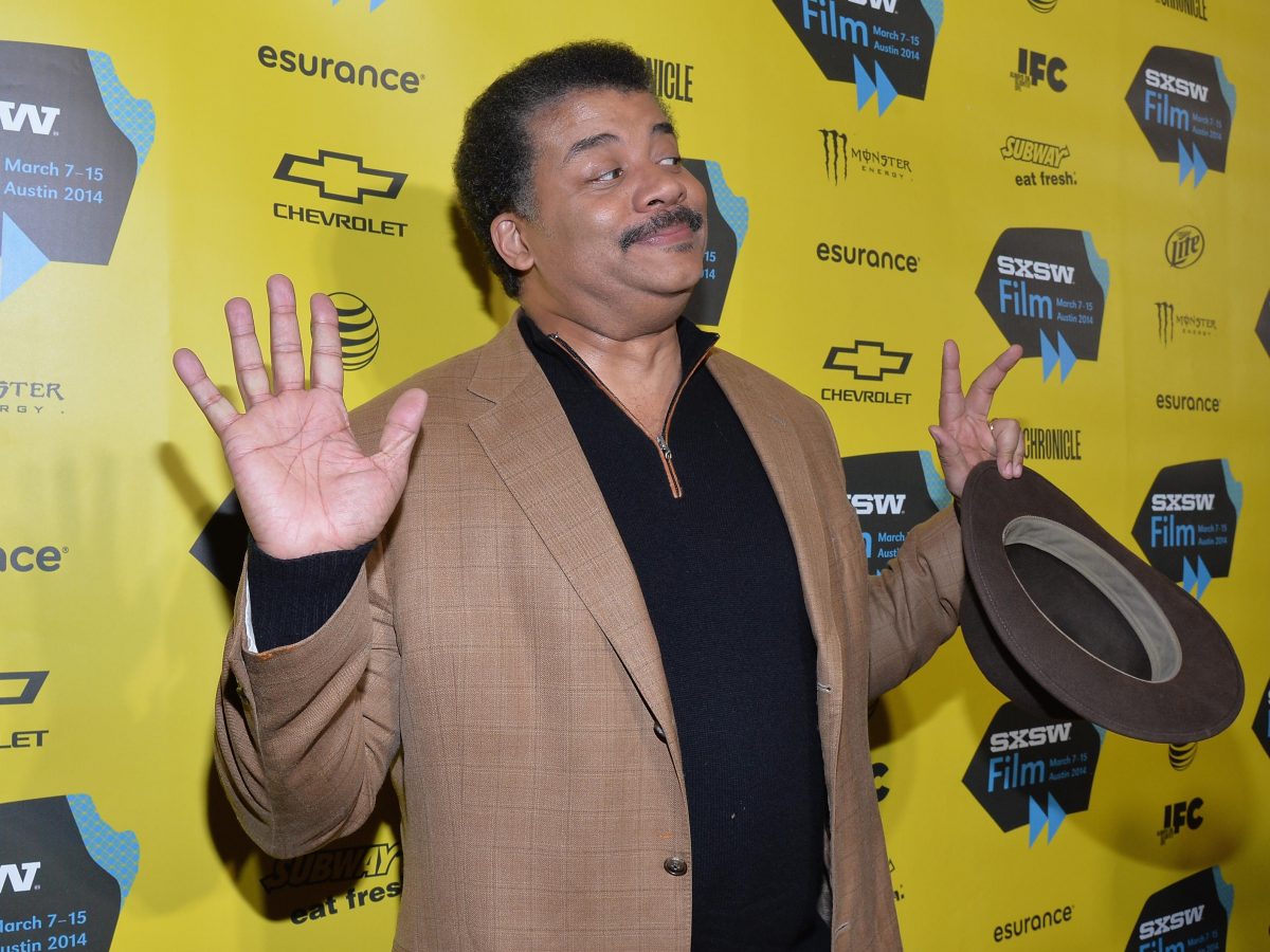 Neil Degrasse Tyson Talks Big Plot Holes Of Game Of Thrones Esquire Middle East The Region’s