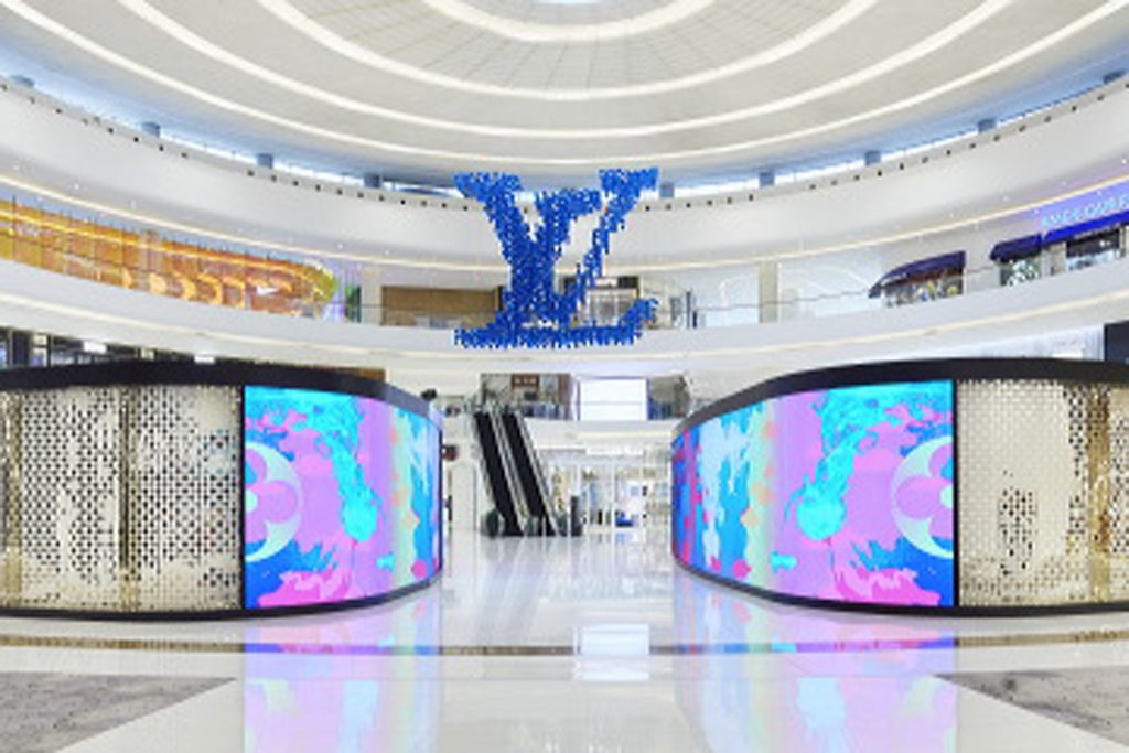 Louis Vuitton launches men's fragrance pop-up in Dubai and Kuwait - Buro  24/7