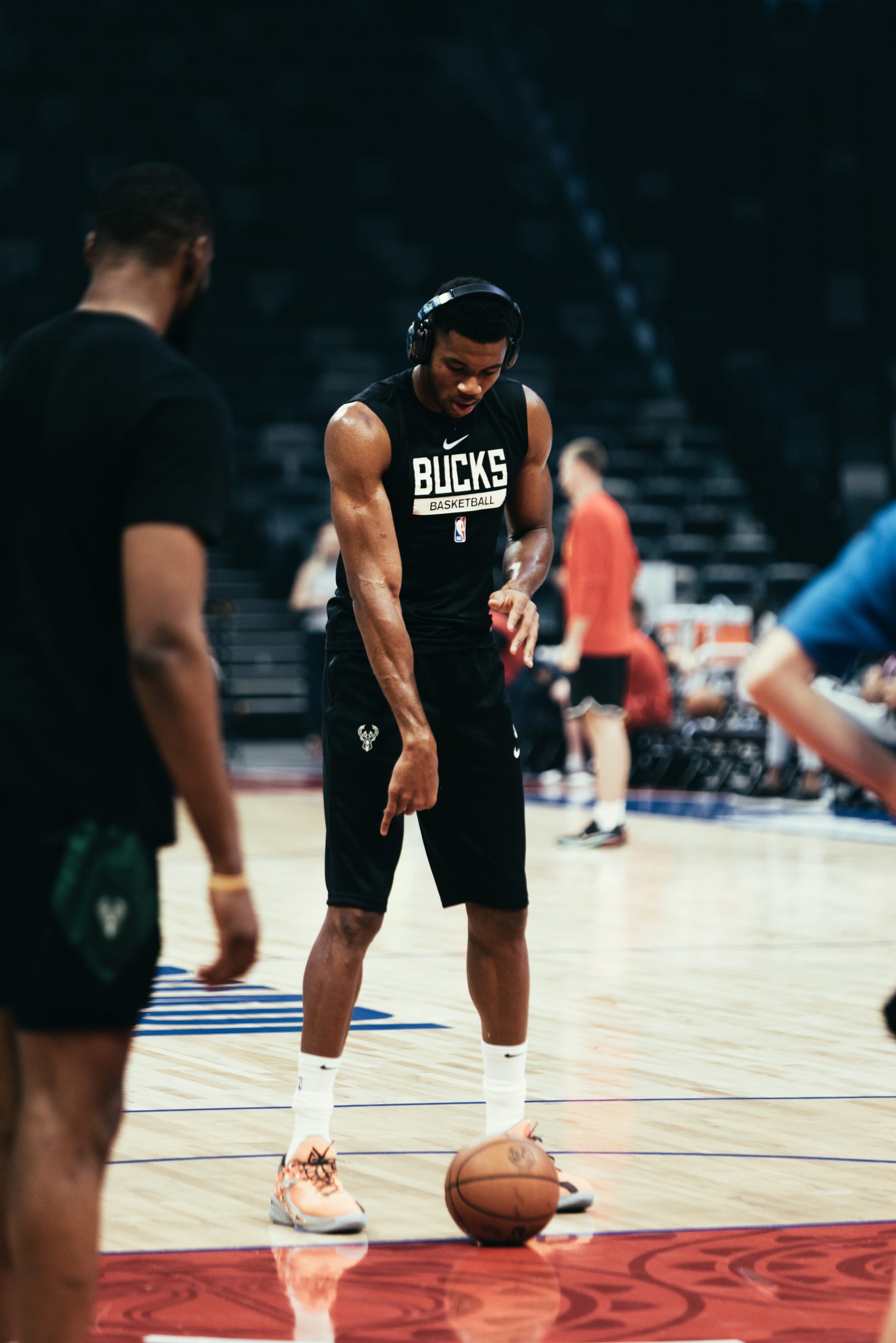 NBA in Abu Dhabi: On the court with Saudi photographer Talal Afandi ...