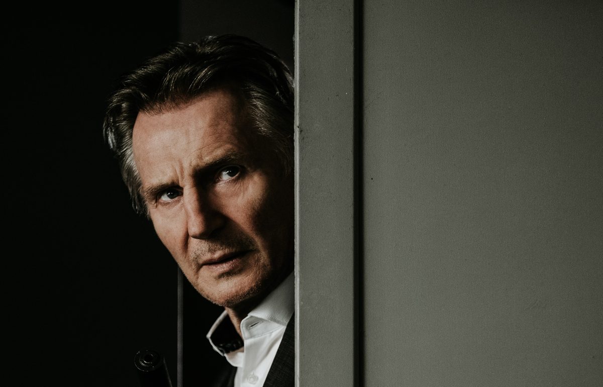 Liam Neeson - bluscreens