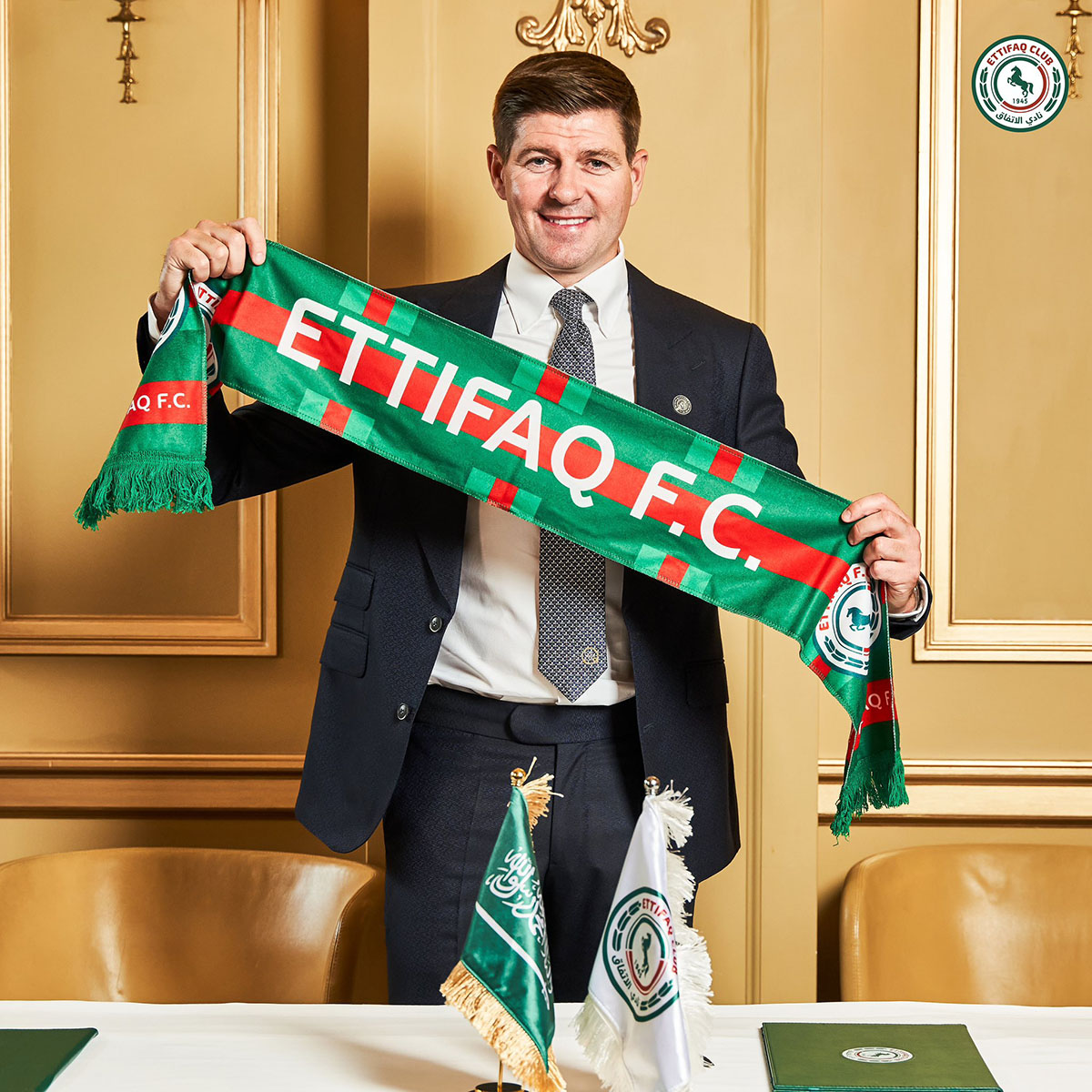 Steven Gerrard To Coach Saudi Pro League Side Al-Ettifaq | Esquire ...