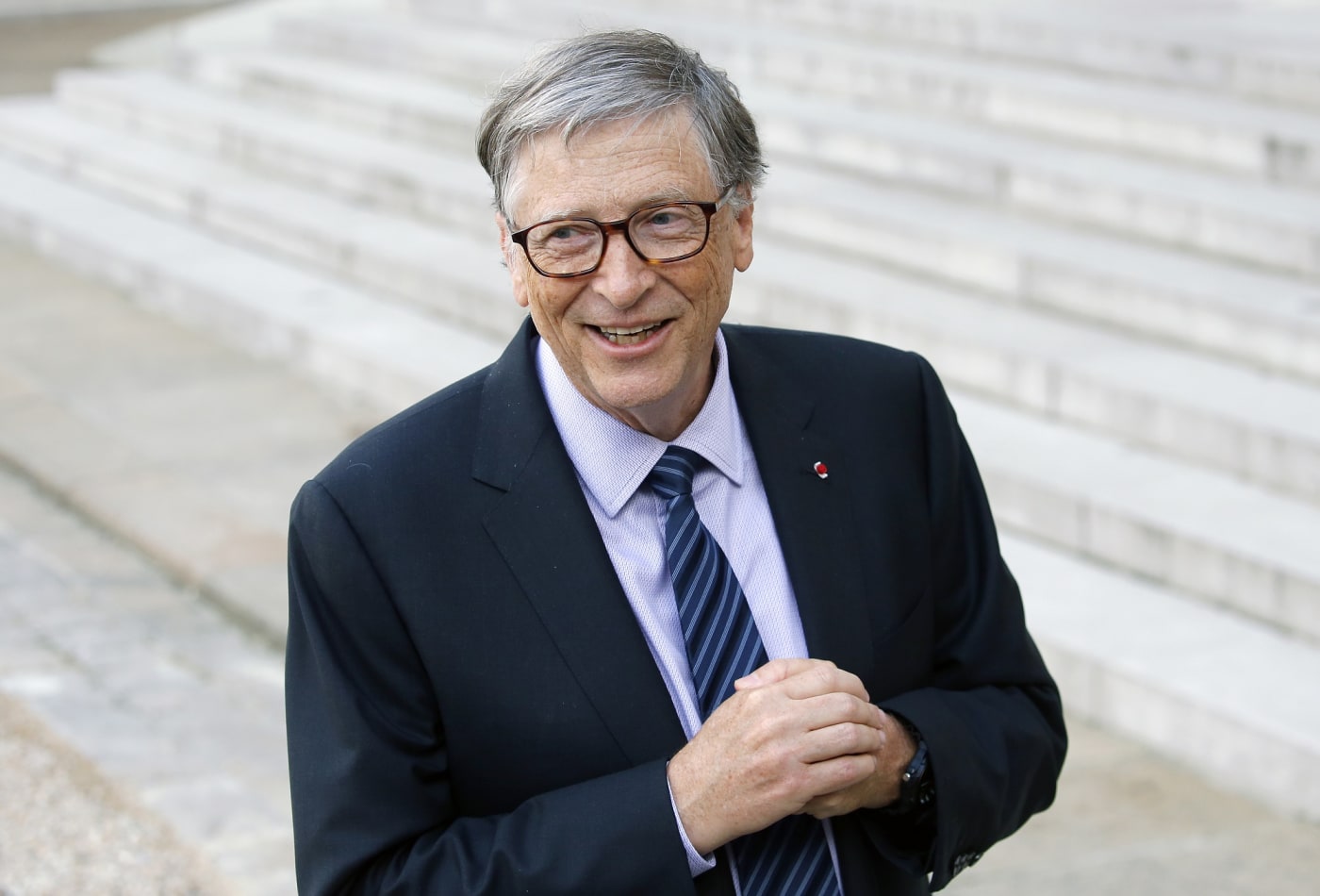 Bill Gates Overtakes Jeff Bezos As The Richest Person In The World At 110 Billion Esquire Middle East bill gates overtakes jeff bezos as the