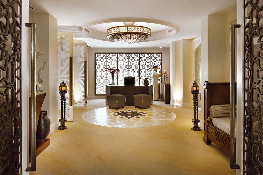 The royal treatment awaits at the Palace Downtown spa | Esquire Middle ...