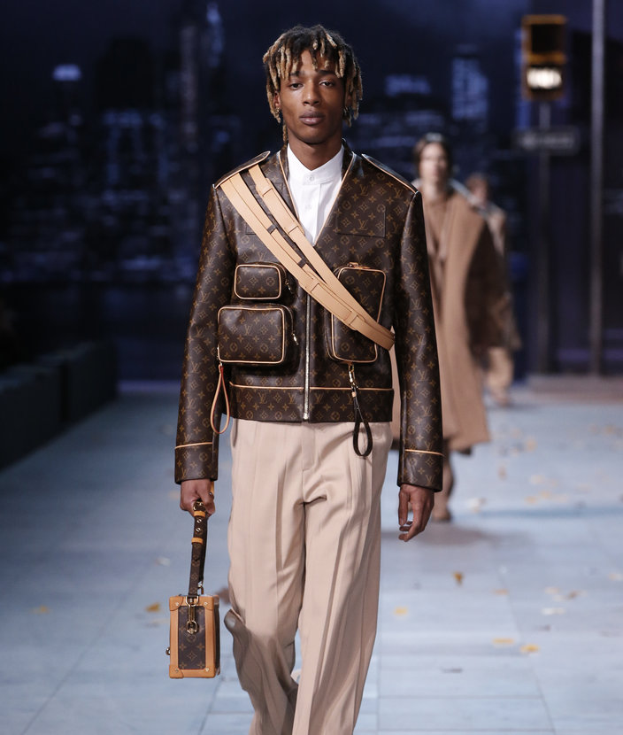 Louis Vuitton LV Virgil Abloh Belt, Men's Fashion, Watches