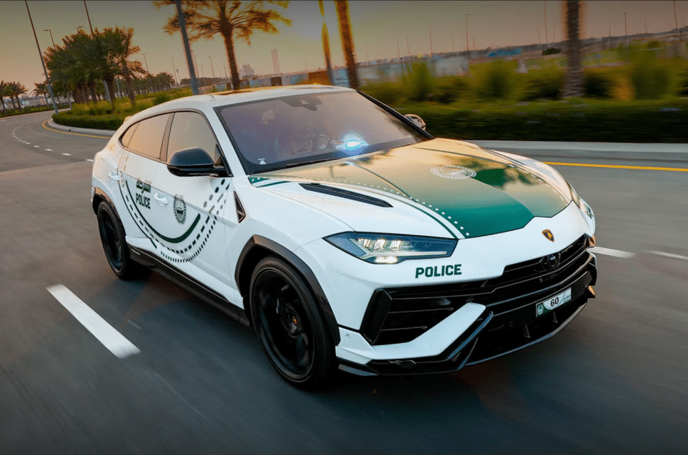 Dubai Police Add Lamborghini Urus Performante to Fleet | Esquire Middle ...